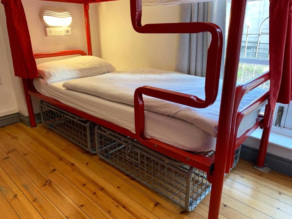 Хостелы Galway City Hostel Голуэй